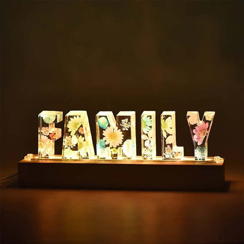 Personalized Letter Resin Lamp with Dried Flowers – Custom Initial Night Light for Home Décor & Gifts