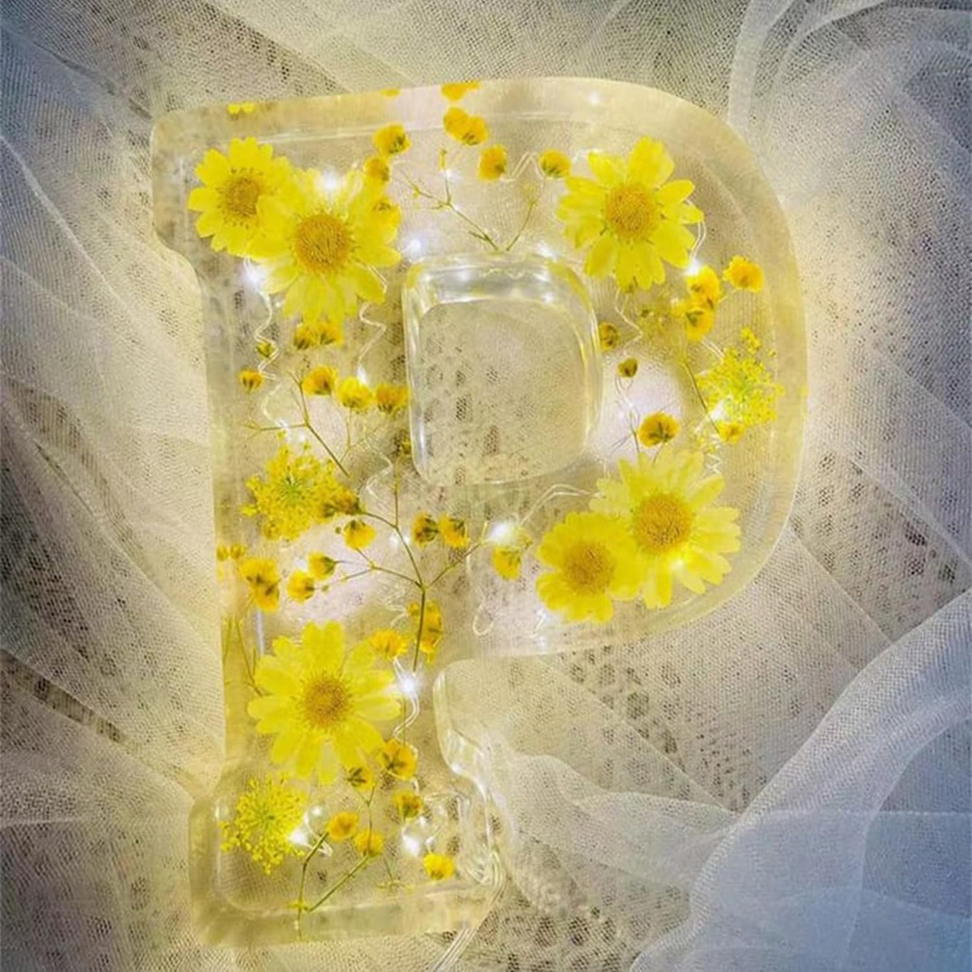 Personalized Letter Resin Lamp with Dried Flowers – Custom Initial Night Light for Home Décor & Gifts