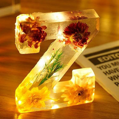 Personalized Letter Resin Lamp with Dried Flowers – Custom Initial Night Light for Home Décor & Gifts