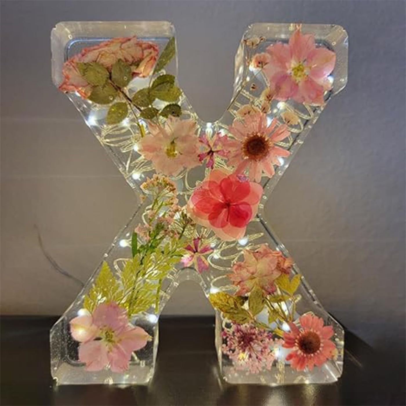 Personalized Letter Resin Lamp with Dried Flowers – Custom Initial Night Light for Home Décor & Gifts
