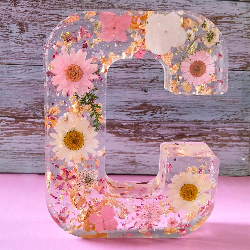 Personalized Letter Resin Lamp with Dried Flowers – Custom Initial Night Light for Home Décor & Gifts