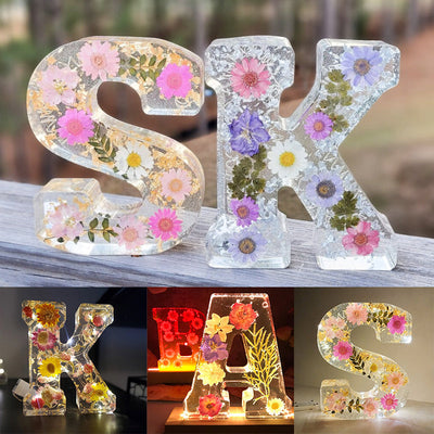 Personalized Letter Resin Lamp with Dried Flowers – Custom Initial Night Light for Home Décor & Gifts